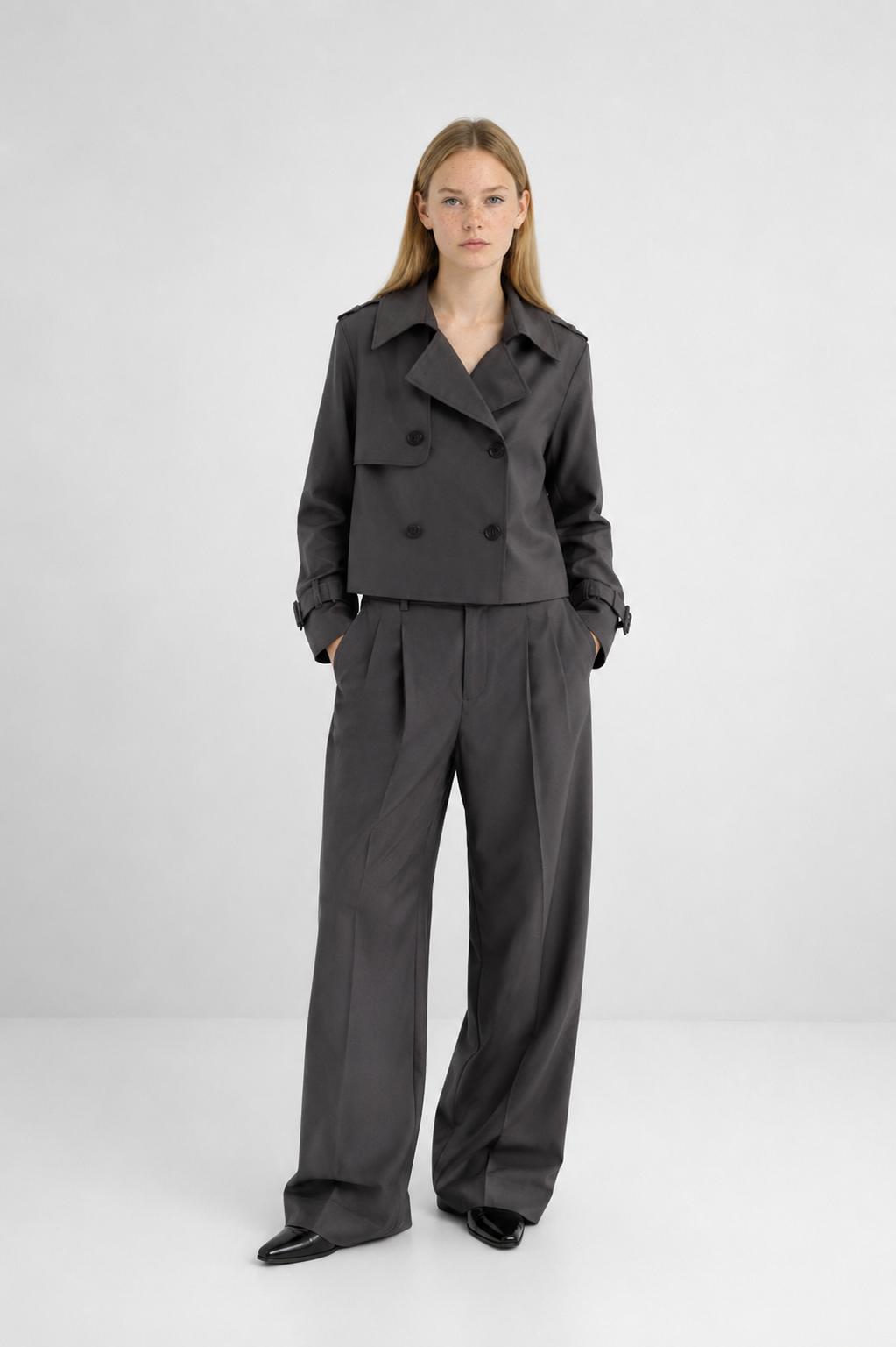 Gabardina cruzada doble botonadura